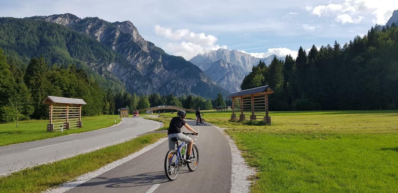 Zajcek Apartma Mojstrana Extérieur photo